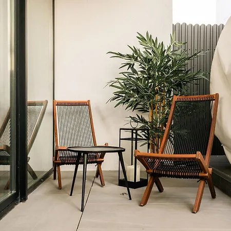 Apartamento Urban Deluxe Igloo With Jacuzzi&garden