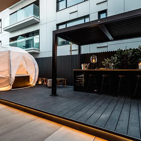 Downtown Scandinavian Igloo With Jacuzzi&garden Apartment *