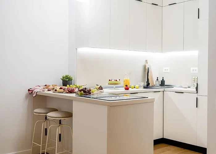 Urban Deluxe Igloo With Jacuzzi&garden Apartamento