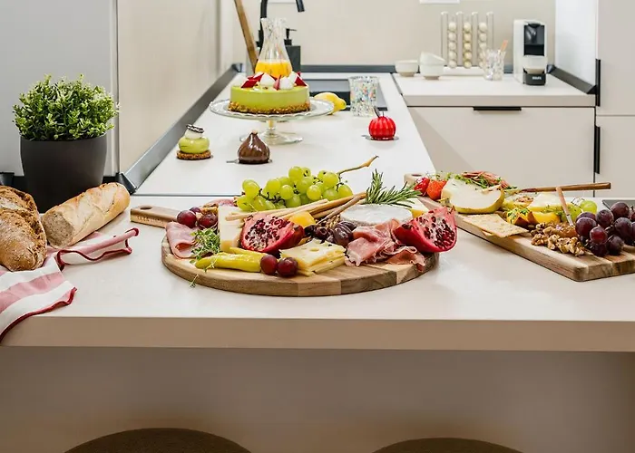 Urban Deluxe Igloo With Jacuzzi&garden Apartamento