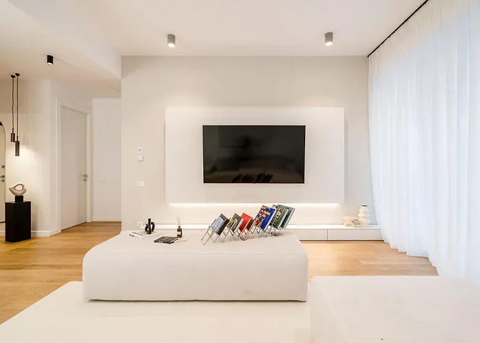 Urban Deluxe Igloo With Jacuzzi&garden Apartamento Bucareste