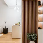 Urban Deluxe Igloo With Jacuzzi&garden Апартаменти *