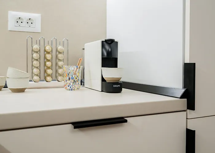 Urban Deluxe Igloo With Jacuzzi&garden * Bucharest