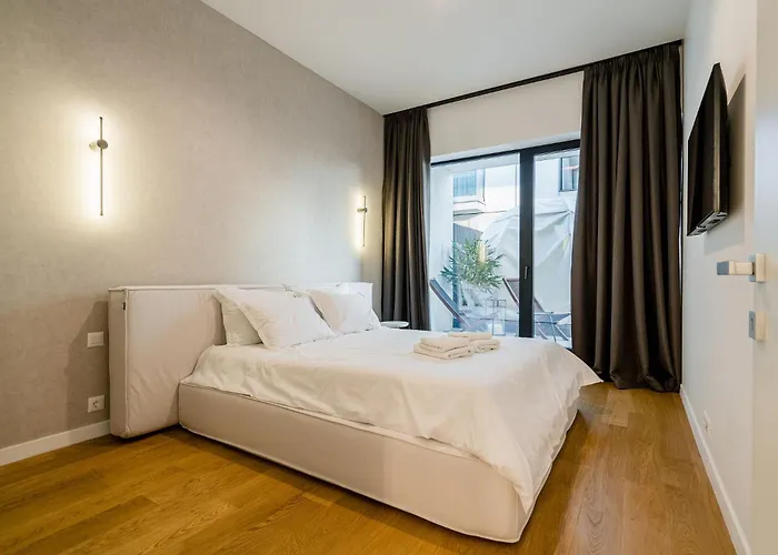 Urban Deluxe Igloo With Jacuzzi&garden Apartment Bukarest