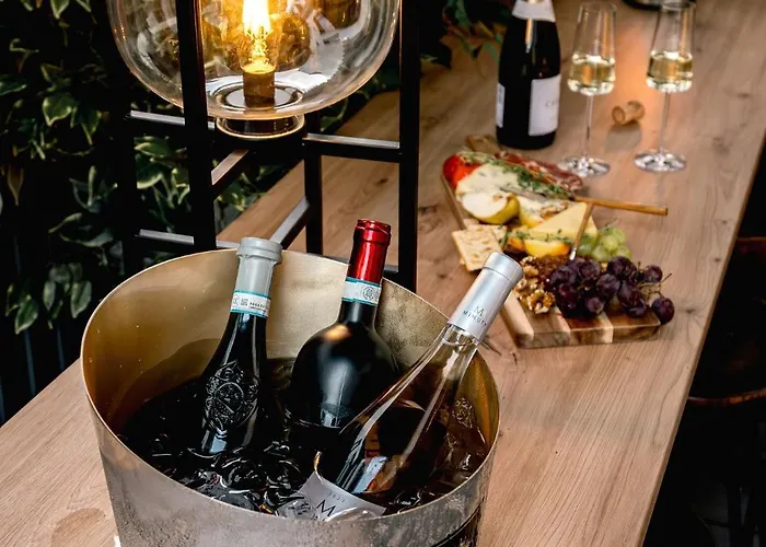 Urban Deluxe Igloo With Jacuzzi&garden Apartment