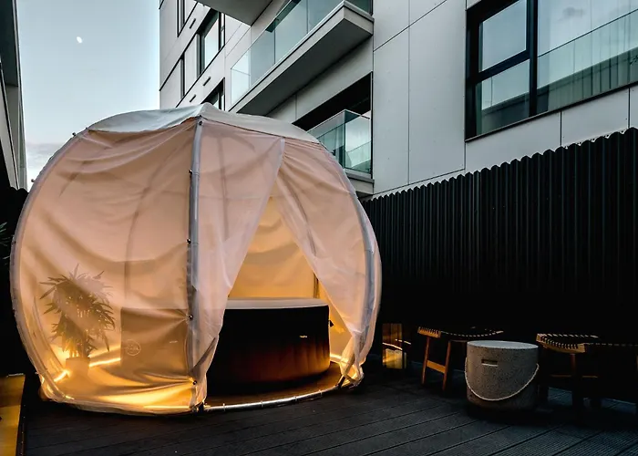 Urban Deluxe Igloo With Jacuzzi&garden Apartment *