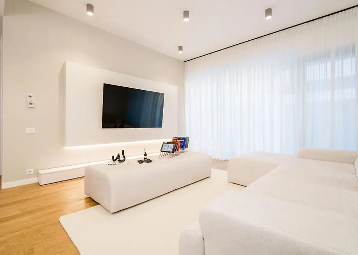 Apartamento Urban Deluxe Igloo With Jacuzzi&garden *